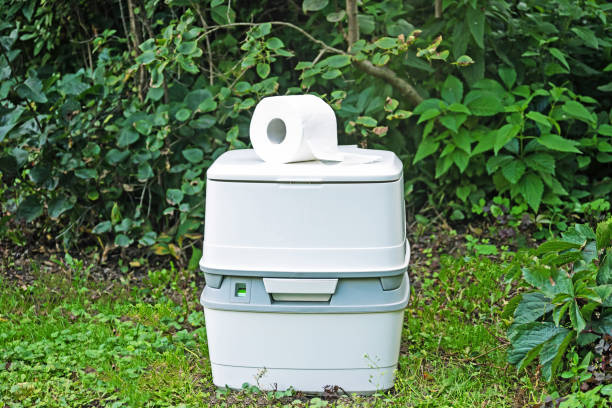 Portable Toilet Options We Offer in Mercedes, TX